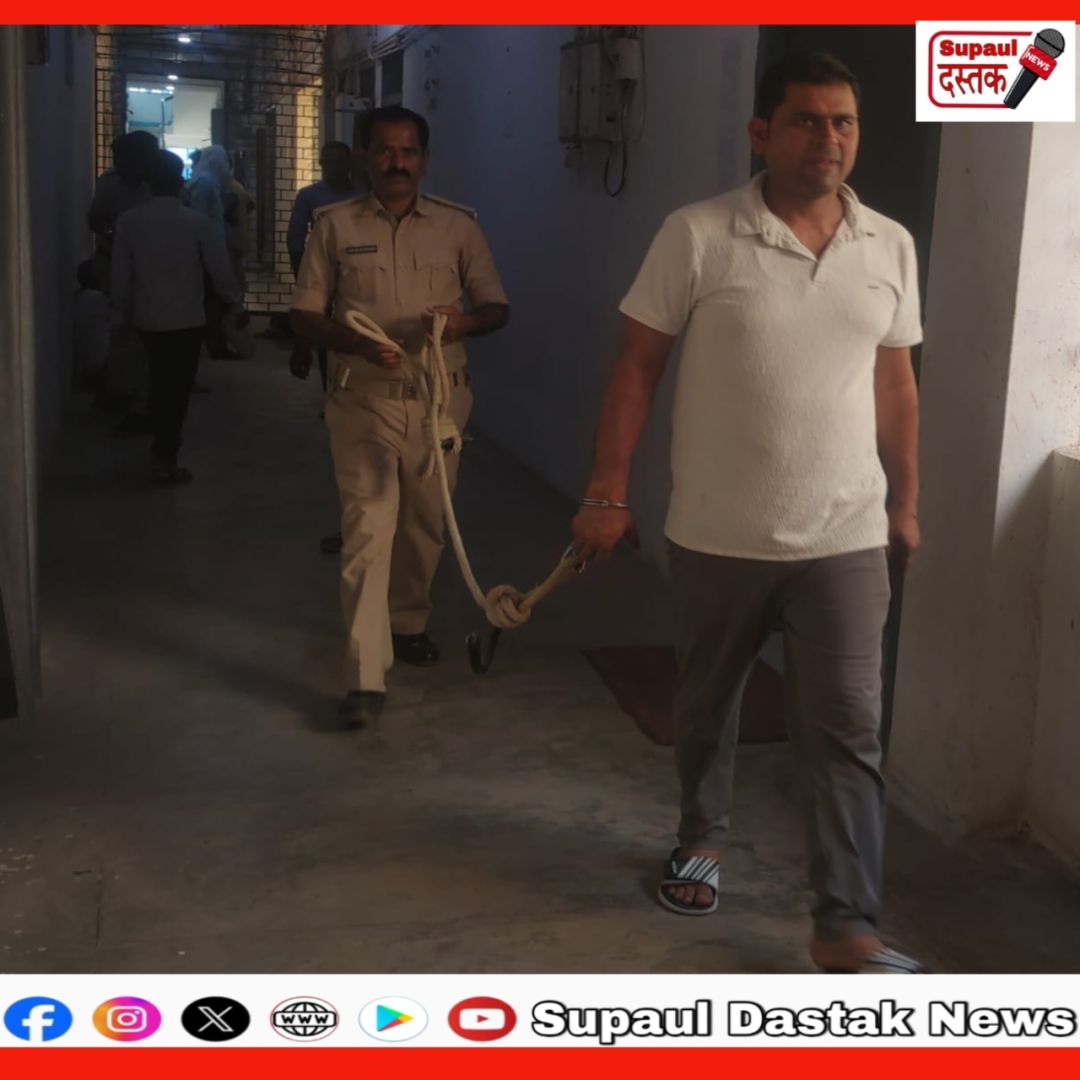 पत्नी बनती थी IAS,पति बॉडीगार्ड,ठेकेदार को लगाया 34 लाख का चुना